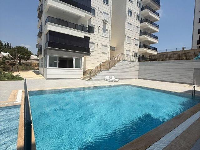 GEDİK MAHALLESİNDE HAVUZLU SİTE İÇERİSİNDE SATILIK 2+1 DAİRE