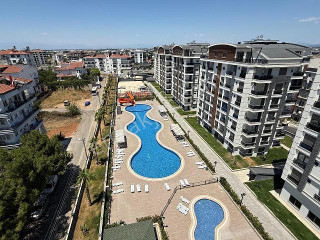 Gedik Mahallesinde Lüx Havuzlu Site İçerisinde Satılık 1+1