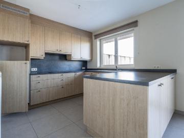 GEEN ZIN MEER IN AFGELEGEN EN MET MINDER COMFORT TE WONEN?