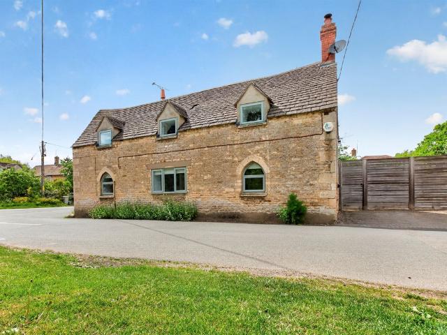 Geeston Road, Stamford PE9, 2 bed property to rent, £1,400 pcm | PrimeLocation
