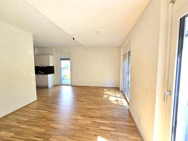 Geförderte, neuwertige 2 Zimmer Wohnung mit Balkon Eckertstraße 56 Top 5 nahe FH Joanneum
