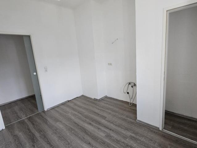 Geförderte Großzügige 2 Zimmerwohnung mit englischem Balkon / Heizkosten sind in der Miete inkludiert!