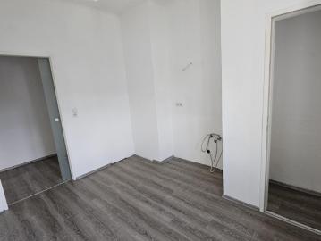 Geförderte Großzügige 2 Zimmerwohnung mit englischem Balkon / Heizkosten sind in der Miete inkludiert!