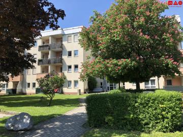 Geförderte Seniorenwohnung mit sonniger Loggia, barrierearmem Komfort und Aufzug exklusiv nur für Pensionisten, die ruhig und selbstständig wohnen möchten!