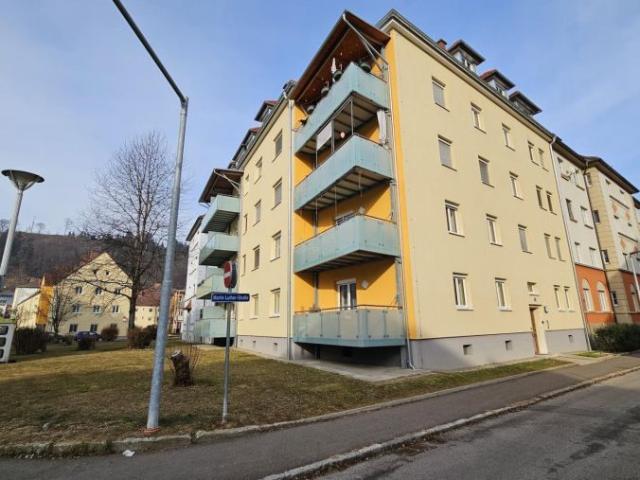 Geförderte 2 Zimmerwohnung mit unbefristetem Mietvertrag