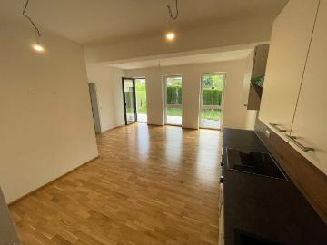 GEFÖRDERTE 3 Zimmer Mietwohnung 77,69m² mit Garten in beliebter Wohnanlage in Fehring