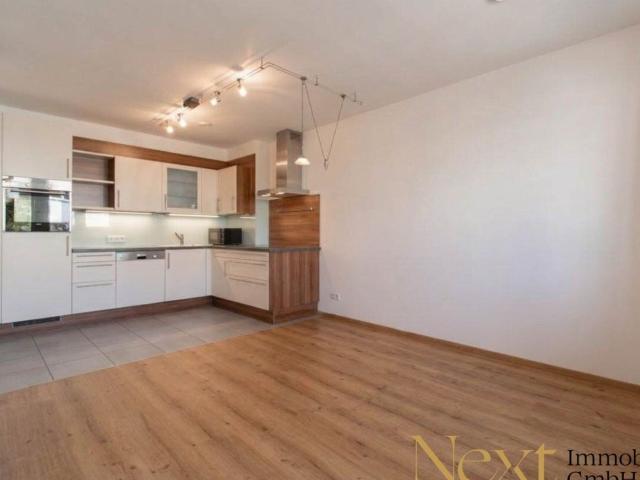 Geförderte 3 Zimmer Wohnung mit Loggia, Garagenstellplatz und Optionalem Gartenanteil in Altenberg zu Verkaufen!