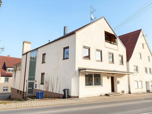 Gegen Gebot+Langenau Albeck. 4 Fam. Wohnnhaus mit Wertsteigerungspotenzial