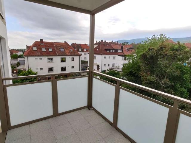 Gehobene 3 Zimmer Wohnung mit Balkon in Neustadt an der Weinstraße Neubau 2022