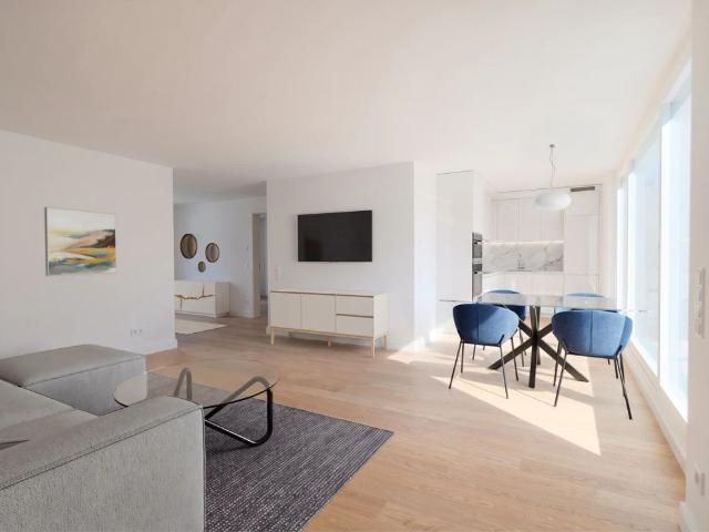 Gehobener Erstbezug moderne 2 Zimmer Wohnung mit sonnigem Südbalkon