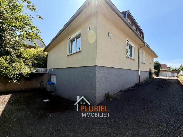 GEISPOLSHEIM VILLAGE Maison familiale 227 m2 Garage 75 m2 Terrain 5,35 ares