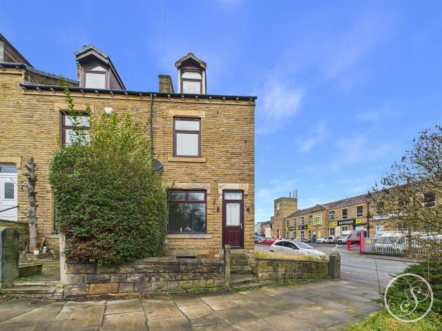 Gelderd Road, Birstall WF17, 2 bed end terrace house to rent, £925 pcm | PrimeLocation