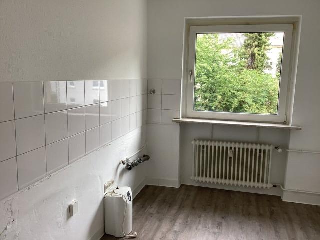 Gelegenheit! 3 Zimmer Wohnung mit Balkon in guter Stadtlage