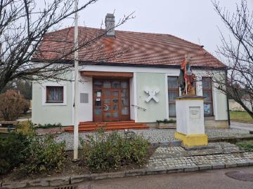 House for sale in 3701