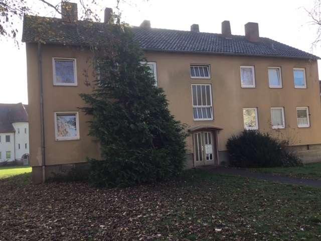 Gelegenheit! Gut geschnittene 3 Zimmer Wohnung sucht Mieter
