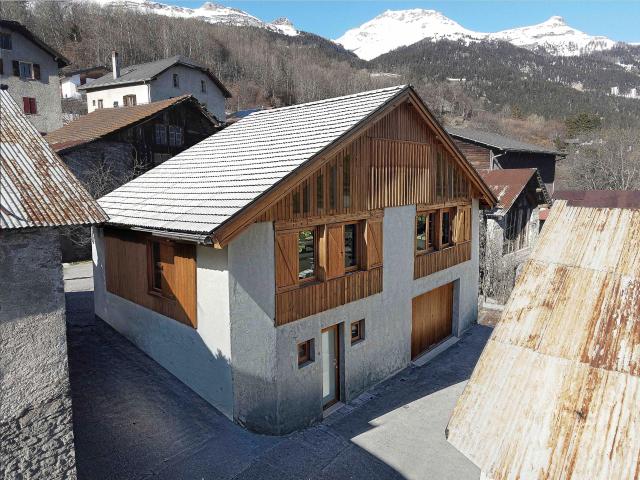 Gelegenheit: Prächtige neue Scheune in Crans Montana
