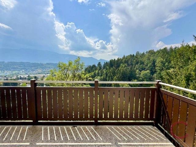 Millstätter See: Reizendes Seeblick Appartement mit Loggia & Wellnessbereich