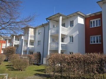 Gelegenheit sehr gepflegte Familienwohnung mit PKW Stellplatz in der Tiefgarage