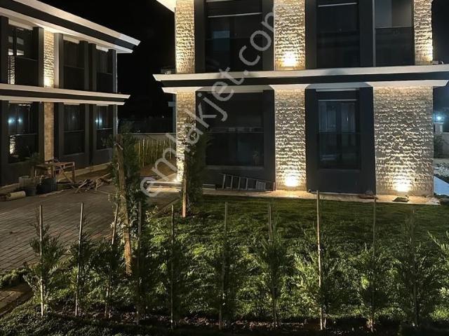 Gelibolu Eğritaşta Site İçi Sıfır 3+1 Lüks Villa
