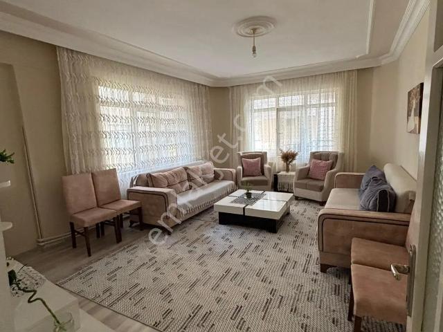 Gelibolu Sarmaşıklı Kiralık Eşyalı 3+1 Daire