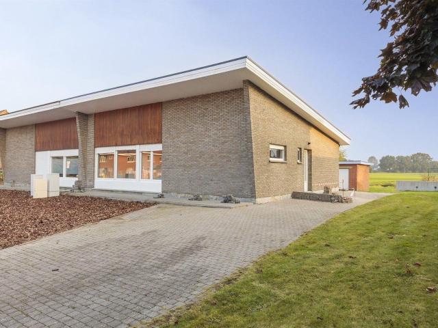 Gelijkvloerswoning met 2 SLPK te Sint Katelijne Waver