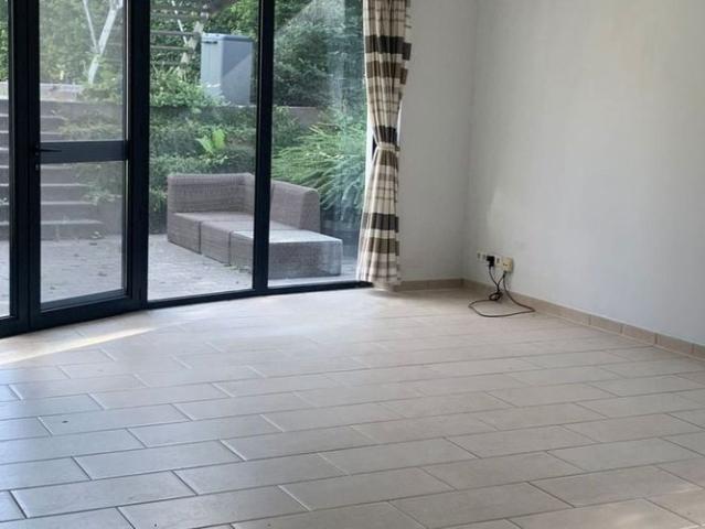 Gelijkvloers app. te huur in Hoegaarden voor € 950 met 2 slaapkamers