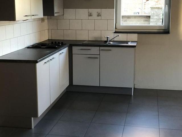 Gelijkvloers app. te huur in Opglabbeek voor € 770 met 1 slaapkamer