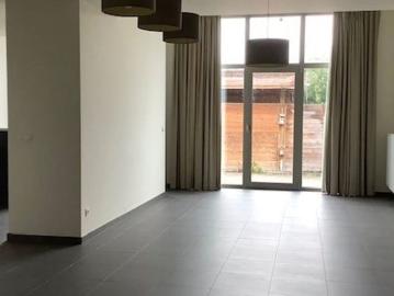 Gelijkvloers app. te huur in Lede voor € 925 met 2 slaapkamers