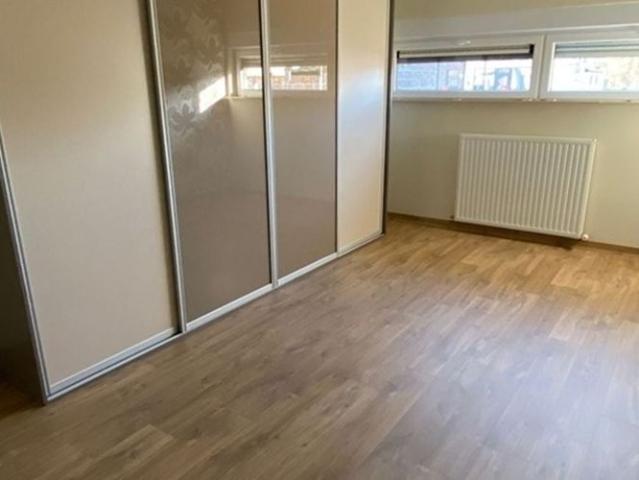 Gelijkvloers app. te huur in Leopoldsburg voor € 840 met 2 slaapkamers