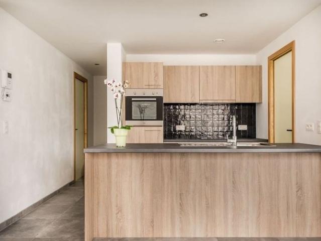 Gelijkvloers app. te huur in Mechelen voor € 870 met 1 slaapkamer