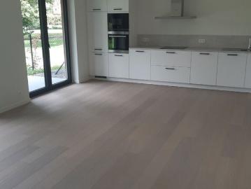 Gelijkvloers app. te huur in Petegem aan de Schelde voor € 860 met 2 slaapkamers