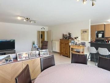 Gelijkvloers app. te huur in Ursel voor € 795 met 2 slaapkamers