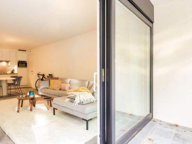 Gelijkvloers app. te huur in Zwevezele voor € 780 met 2 slaapkamers