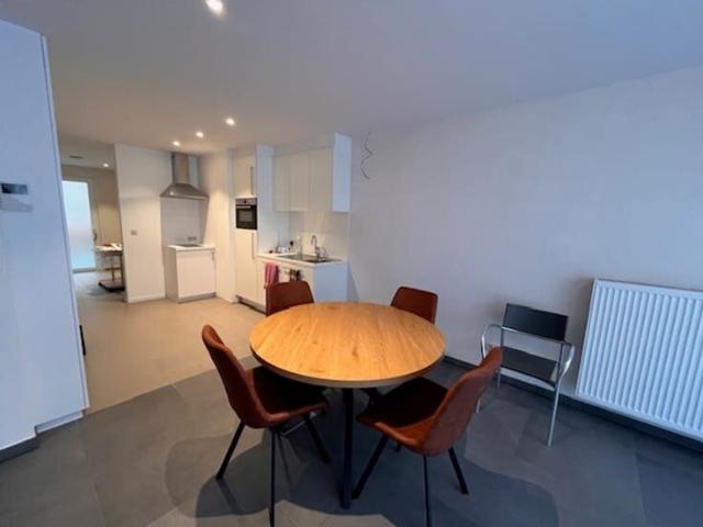 Gelijkvloers appartement, centrum Kortrijk – nabij station