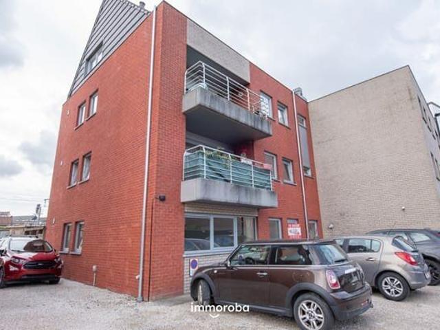 Gelijkvloers appartement in centrum Waregem met ruim terras