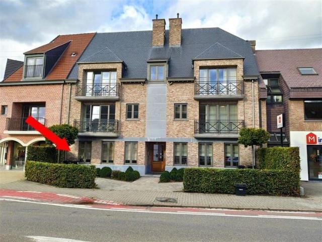 Gelijkvloers appartement in het centrum van 's Gravenwezel