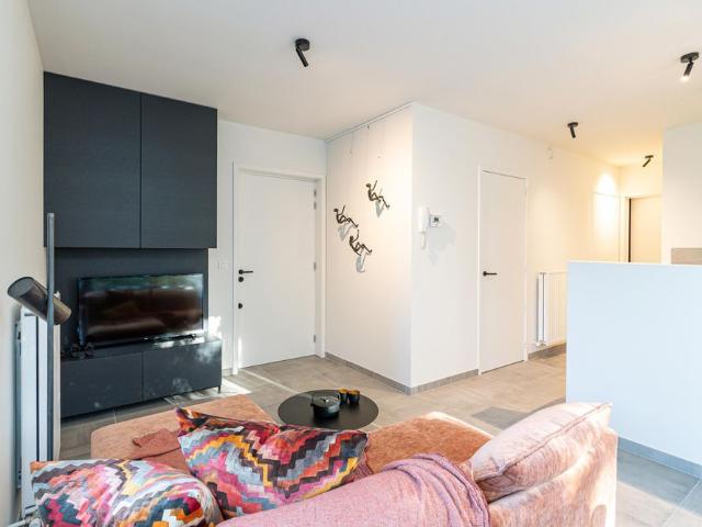 Gelijkvloers appartement inclusief tuin en parking