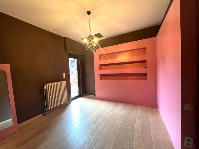 gelijkvloers appartement op centrale ligging