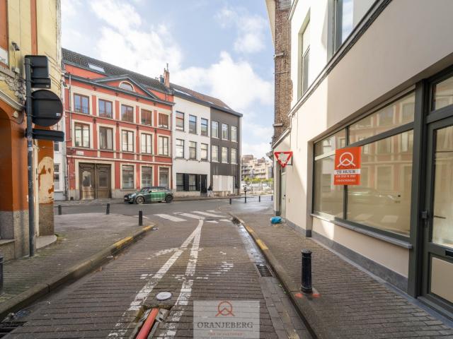 Gelijkvloers appartement op toplocatie!