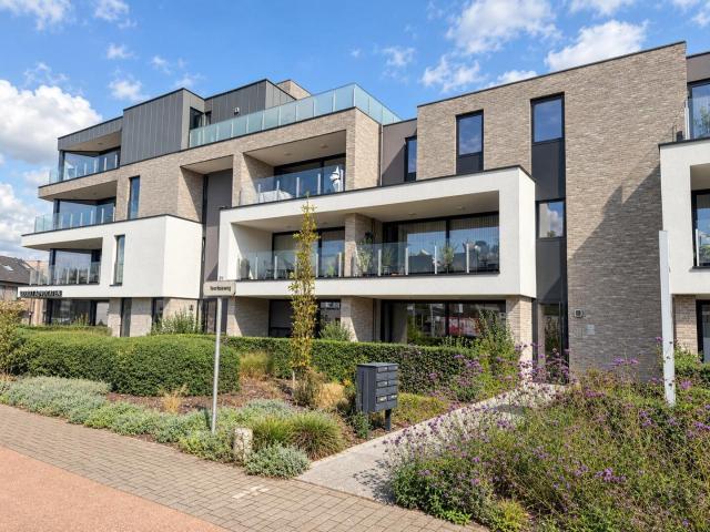 Gelijkvloers appartement met ondergrondse parkeerplaats