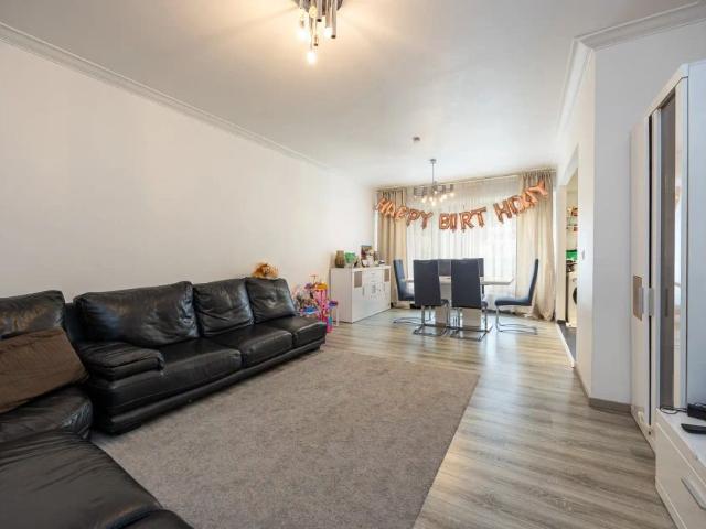 Gelijkvloers appartement met tuin te huur in Hoboken