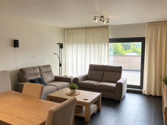 Gelijkvloers appartement met terras