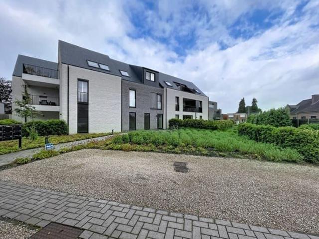 Gelijkvloers appartement met 2 slaapkamers