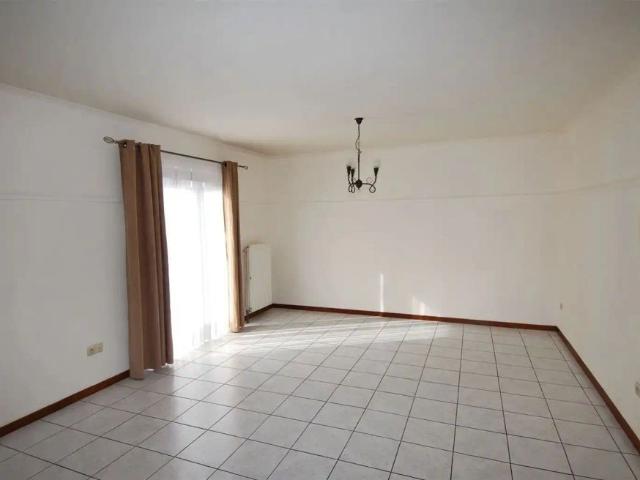 Gelijkvloers appartement met 2 slaapkamers en garagebox