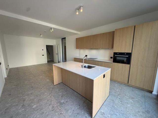 Gelijkvloers appartement met 2 slaapkamers en prachtig zicht
