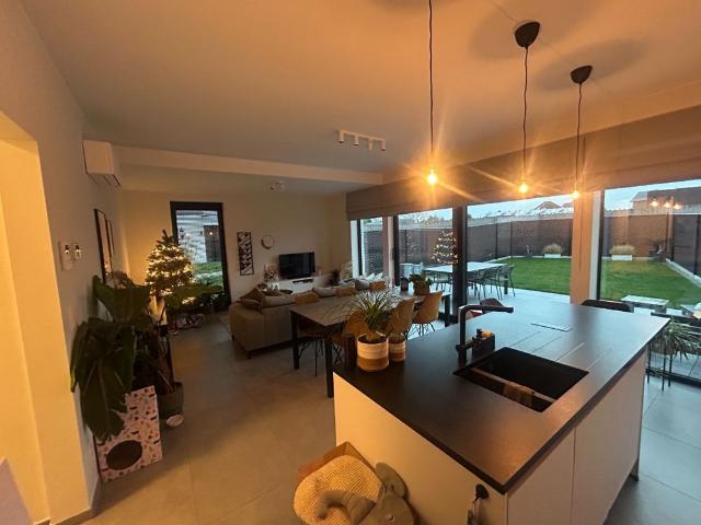 Gelijkvloers appartement met 2 slaapkamers te huur in Lommel
