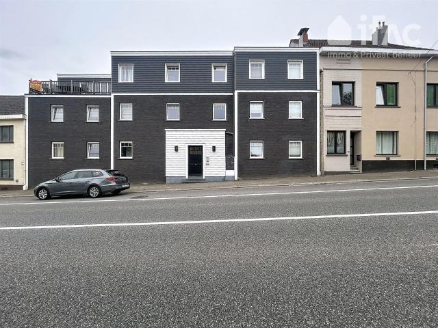 Gelijkvloers duplex appartement met tuin en terras