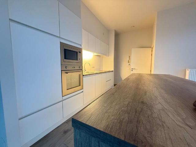 Gelijkvloers één slaapkamerappartement in centrum Roeselare!