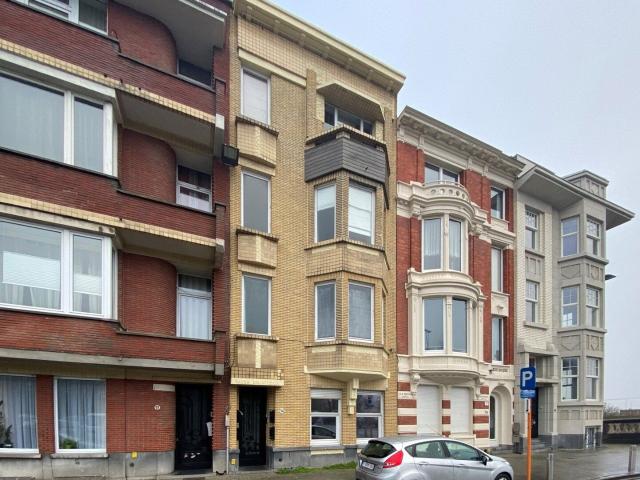 Gelijkvloers met 1 slaapkamer tegenover het bosje