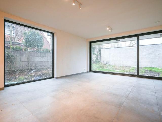 Gelijkvloers nieuwbouwappartement in Waregem